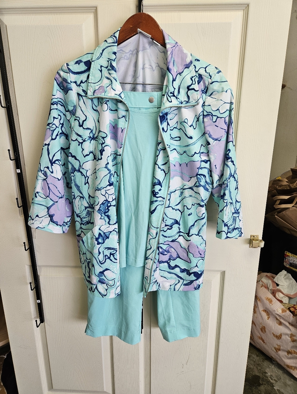 Chico's Weekends Light Blue & Lavender Abstract  Jacket With Tank And Pant Set
